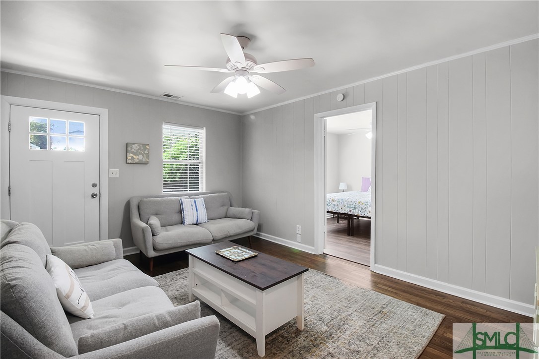 2162MassAve_LivingRoom2